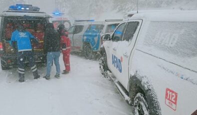 Bolu’da mahsur kalan kampçılar kurtarıldı