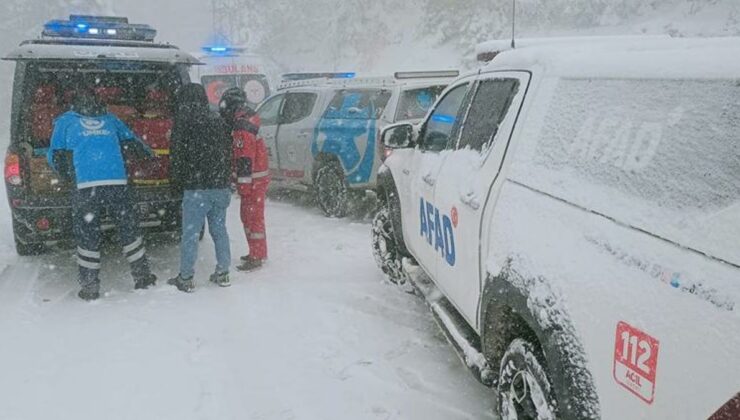 Bolu’da mahsur kalan kampçılar kurtarıldı