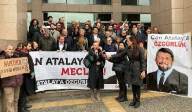 İstanbul Adalet Sarayı önünde Can Atalay için basın açıklaması