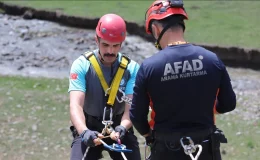 AFAD “100 bin arama kurtarma personeli” hedefiyle Kars’ta gönüllü yetiştiriyor