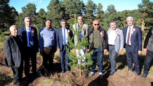 Kars’ta Sarıkamış ve Çanakkale şehitleri anısına hatıra ormanı oluşturuldu